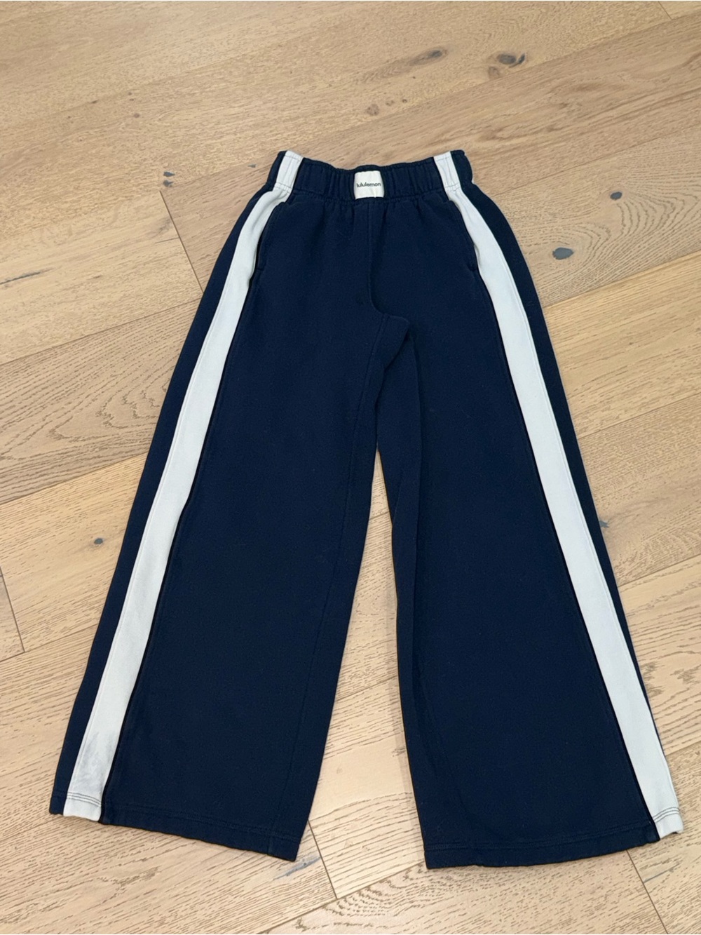 Lululemon Navy Wide Leg Sweatpants White Side Stripe Pull On